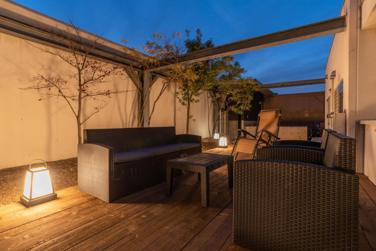Bijou Suites Ai Premium Осака Екстериор снимка