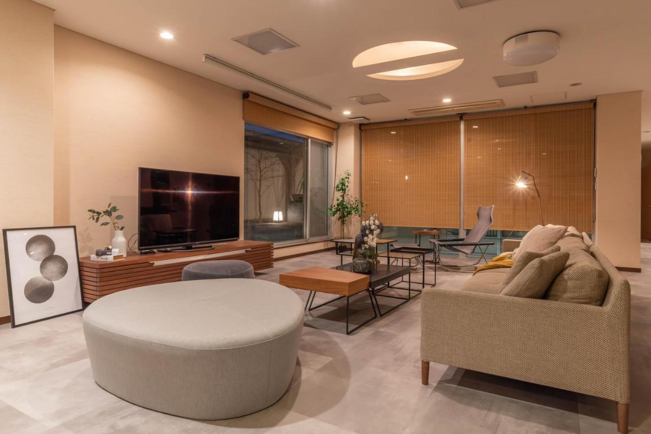 Bijou Suites Ai Premium Осака Екстериор снимка